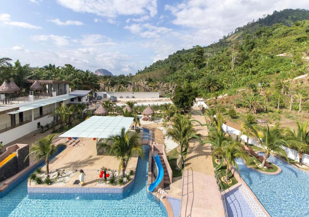 Raub Resort | Rock Mountain