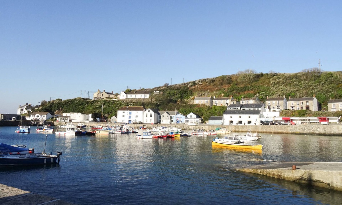 Porthleven Cottage | Rock Pool House