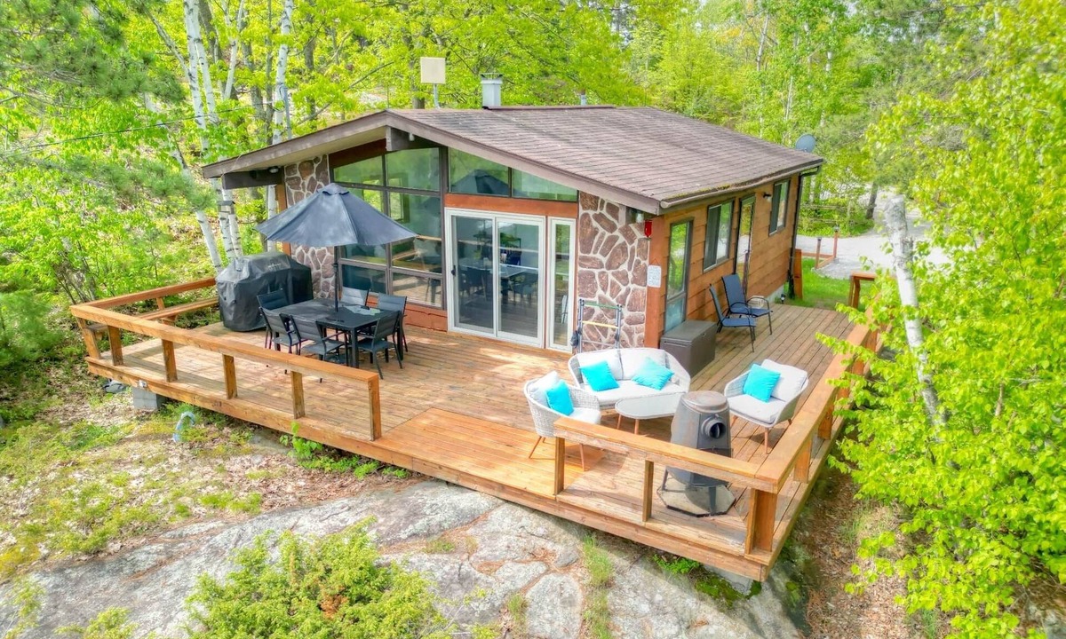 Perth House | Rock Ridge Cottage | Rideau Ferry