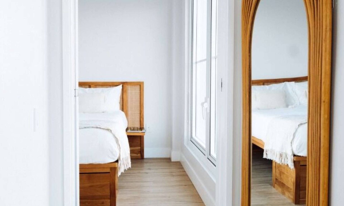 Queens Hotel | Rockaway Beach Stay | Pool. Rooftop. Dining + Spa