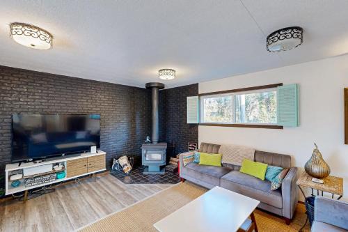 Rockaway Beach House | Rockaway Beach Villa