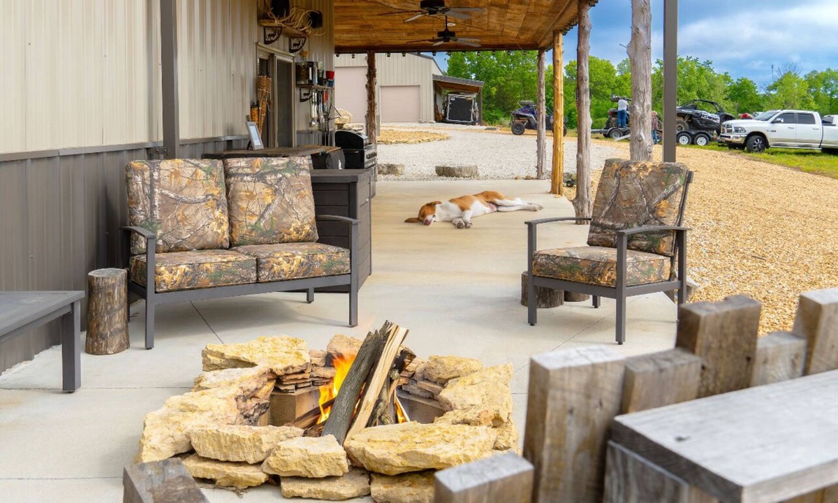 Brixey Cabin | Rockbridge UTV Riding BIKING HUNTING INDR BATTING CAGE & ARCHERY SHOOTING Range