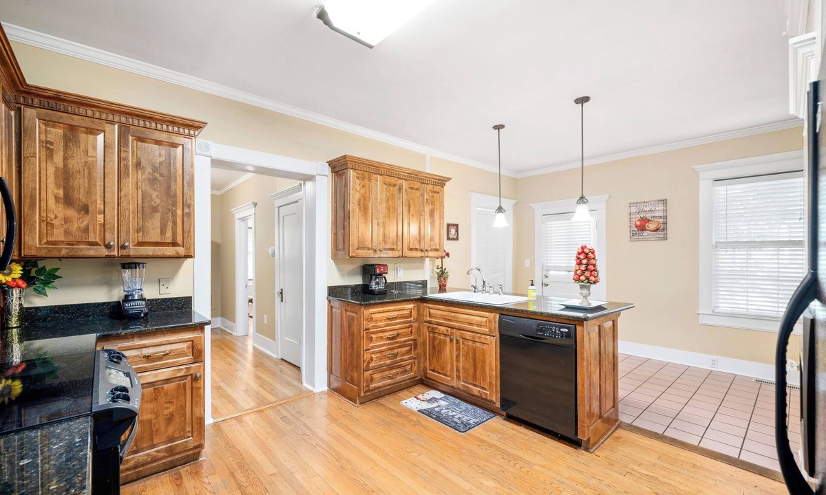 Huntsville Apartment | Rocket City Residence