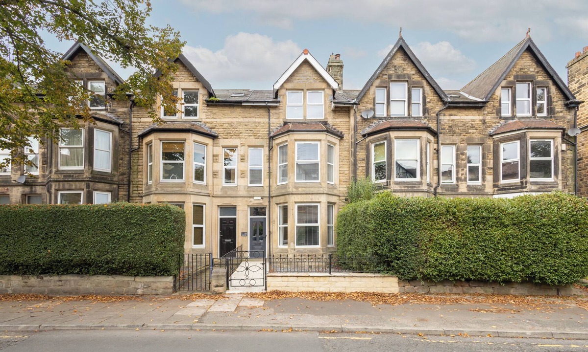 Harrogate City Centre House | Rockholme - Large Group Accommodation in Central Harrogate