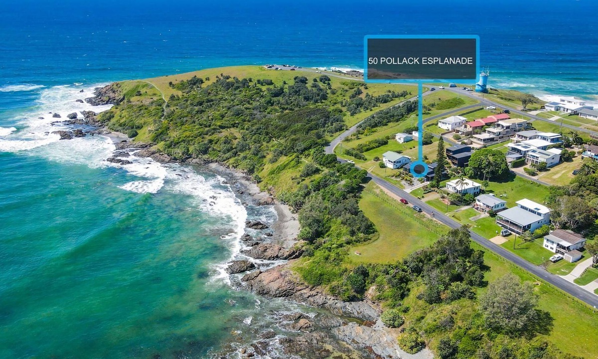 Woolgoolga House | Rockpool - stunning Woolgoolga Headland position