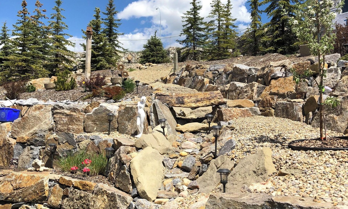 Cochrane Bed & Breakfast | Rocky Mountain View B&B