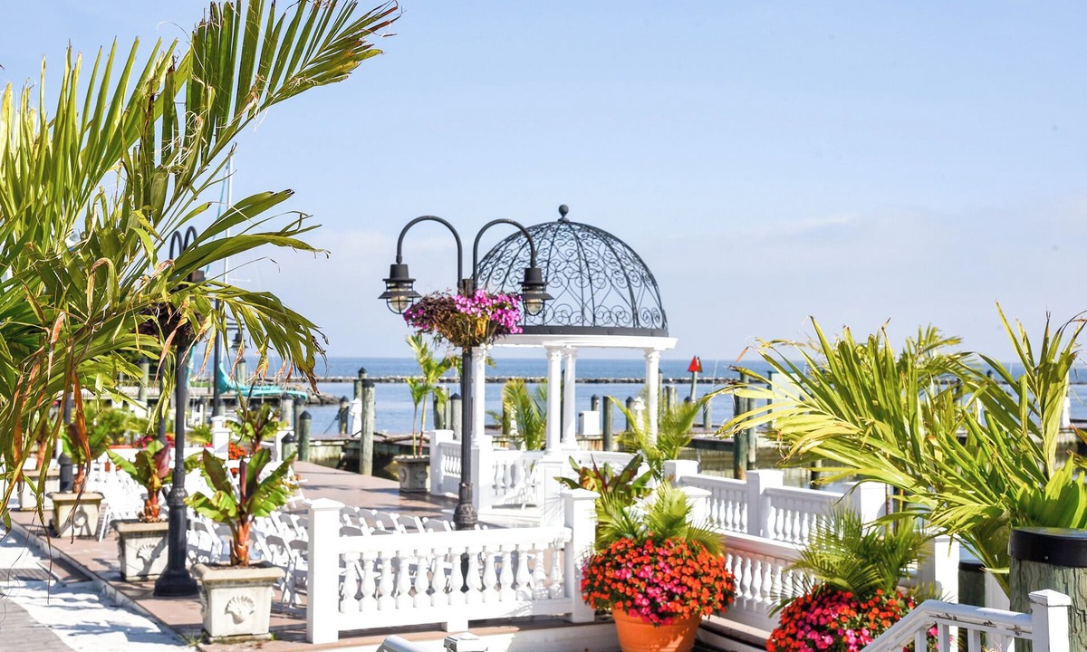 Chesapeake Beach Hotel | Rod 'N' Reel Resort