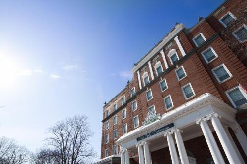 Queens Square Hotel | Rodd Charlottetown