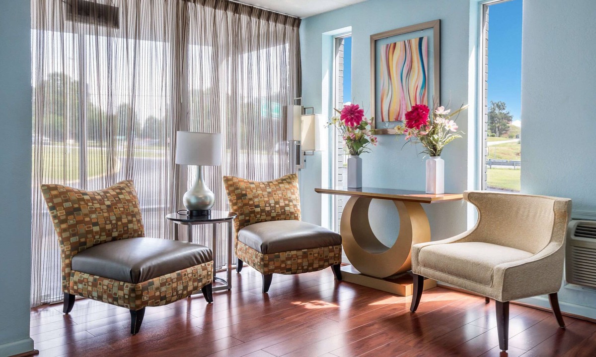 Northlake Hotel | Rodeway Inn Anderson North - Clemson