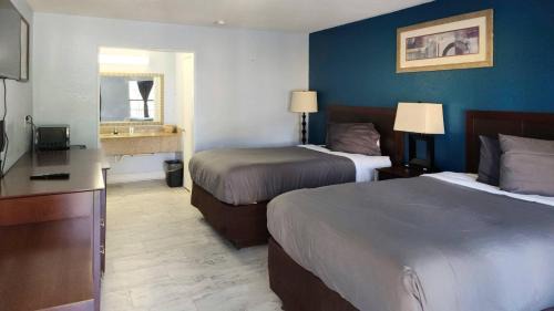 Hattiesburg Hotel | Rodeway Inn Hattiesburg North