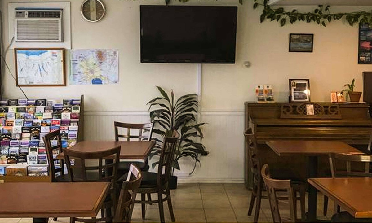 Manchester Hotel | Rodeway Inn Manchester I-90