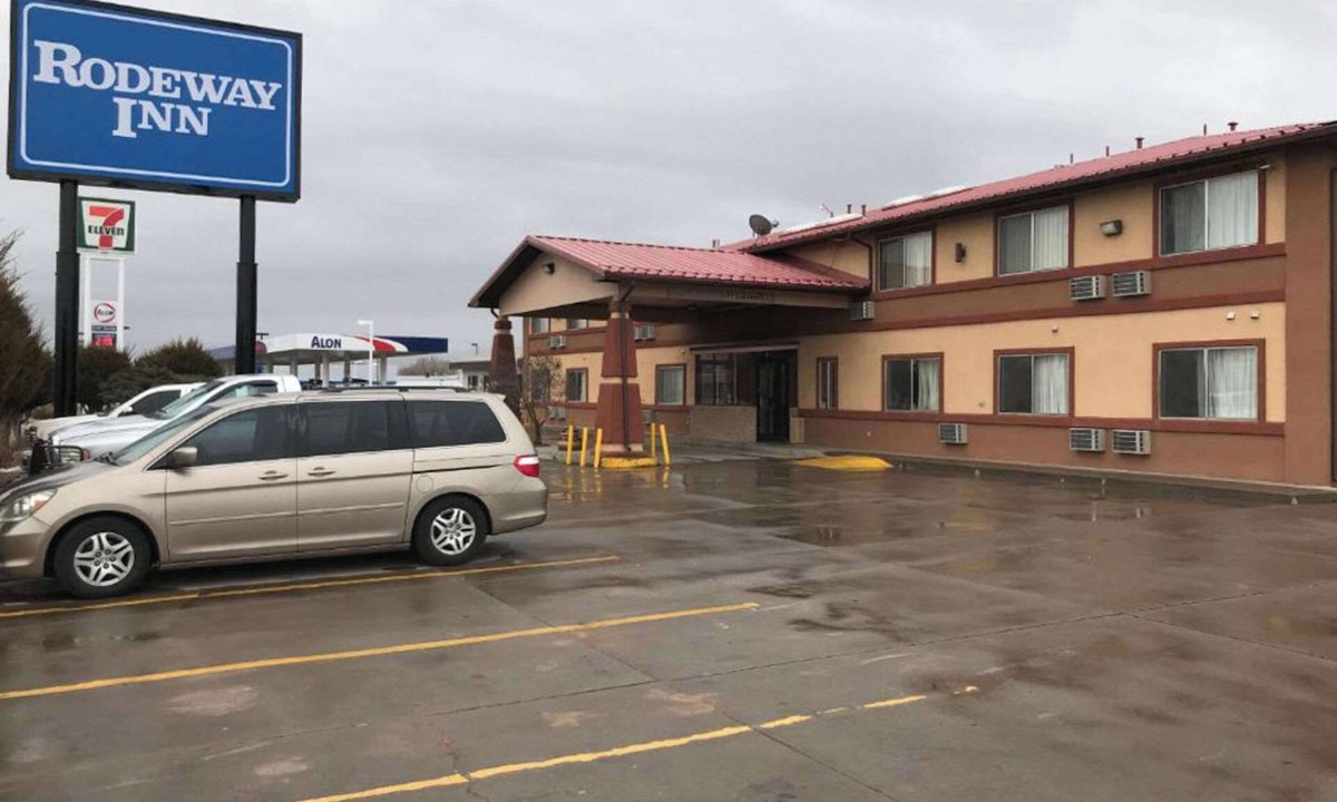 Moriarty Hotel | Rodeway Inn Moriarty