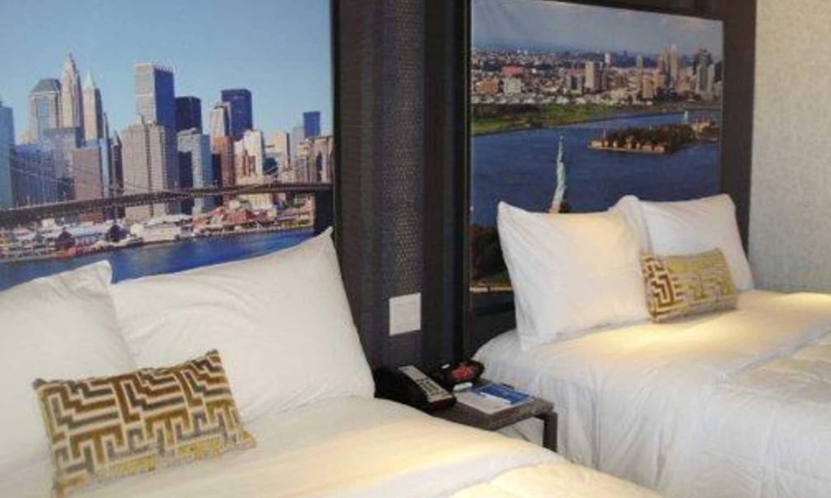 Rochdale Hotel | Rodeway Inn Near JFK Airport