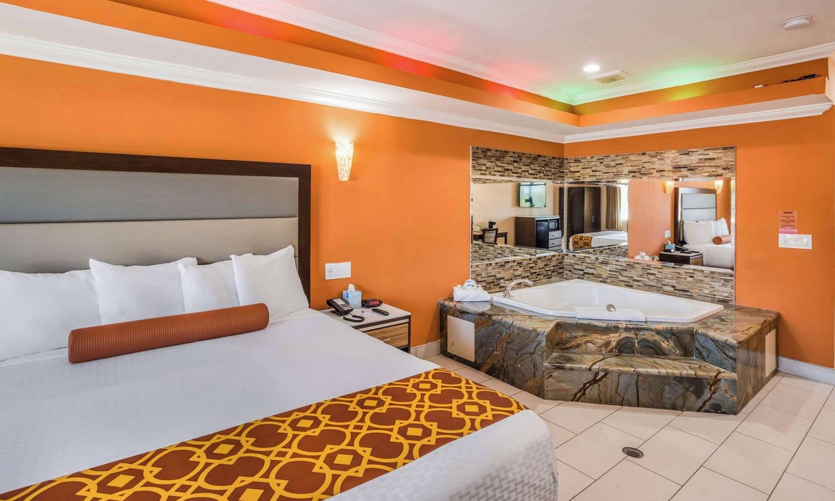 Lamanda Park Hotel | Rodeway Inn & Suites Pasadena