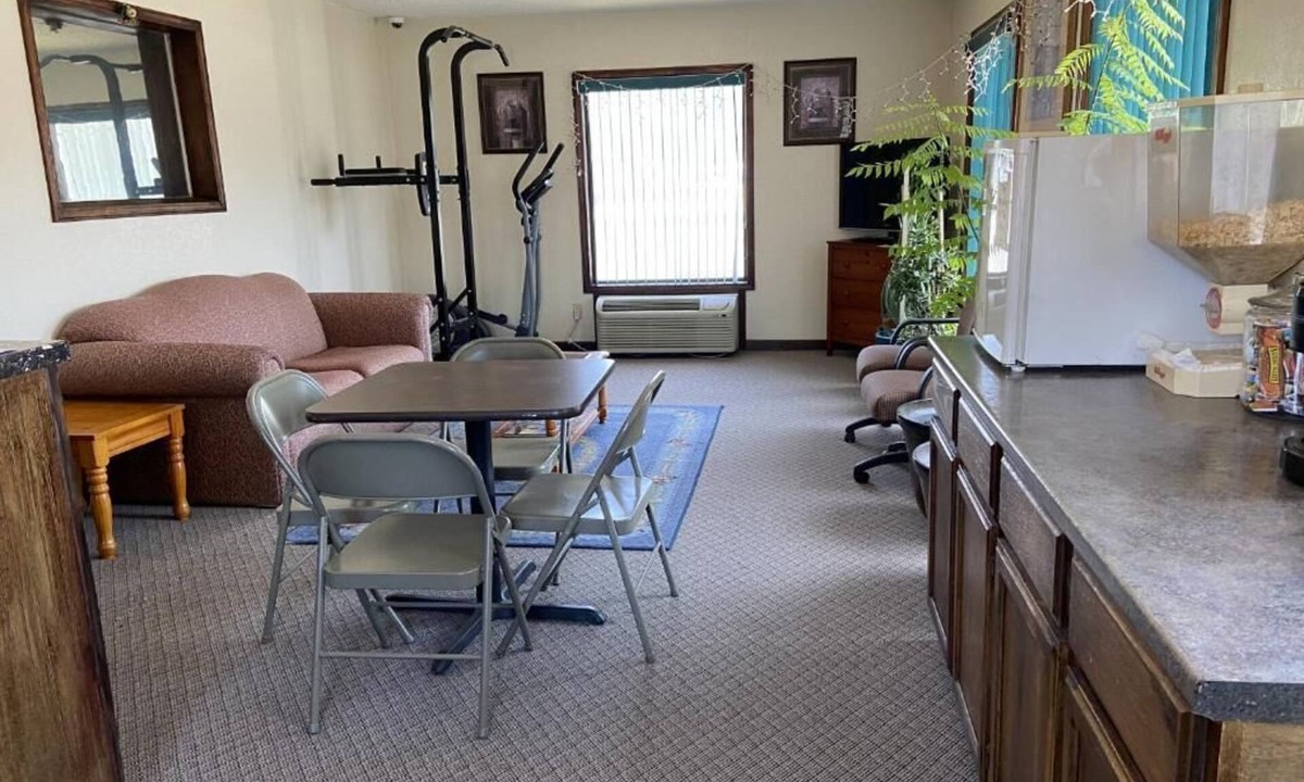 Post Hotel | Rodeway Inn