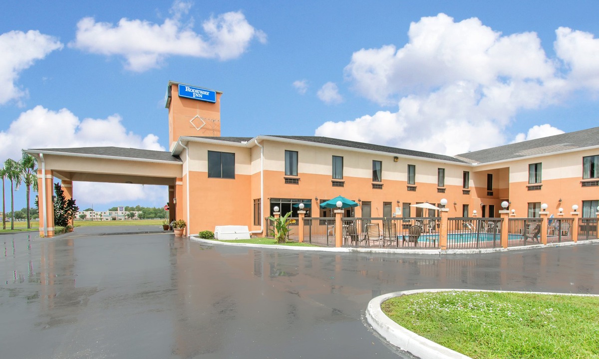 Wesley Chapel Hotel | Rodeway Inn Wesley Chapel