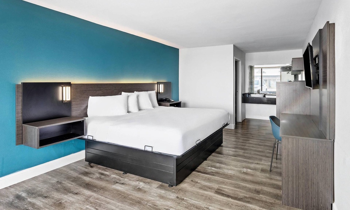 West Memphis Hotel | Rodeway Inn West Memphis