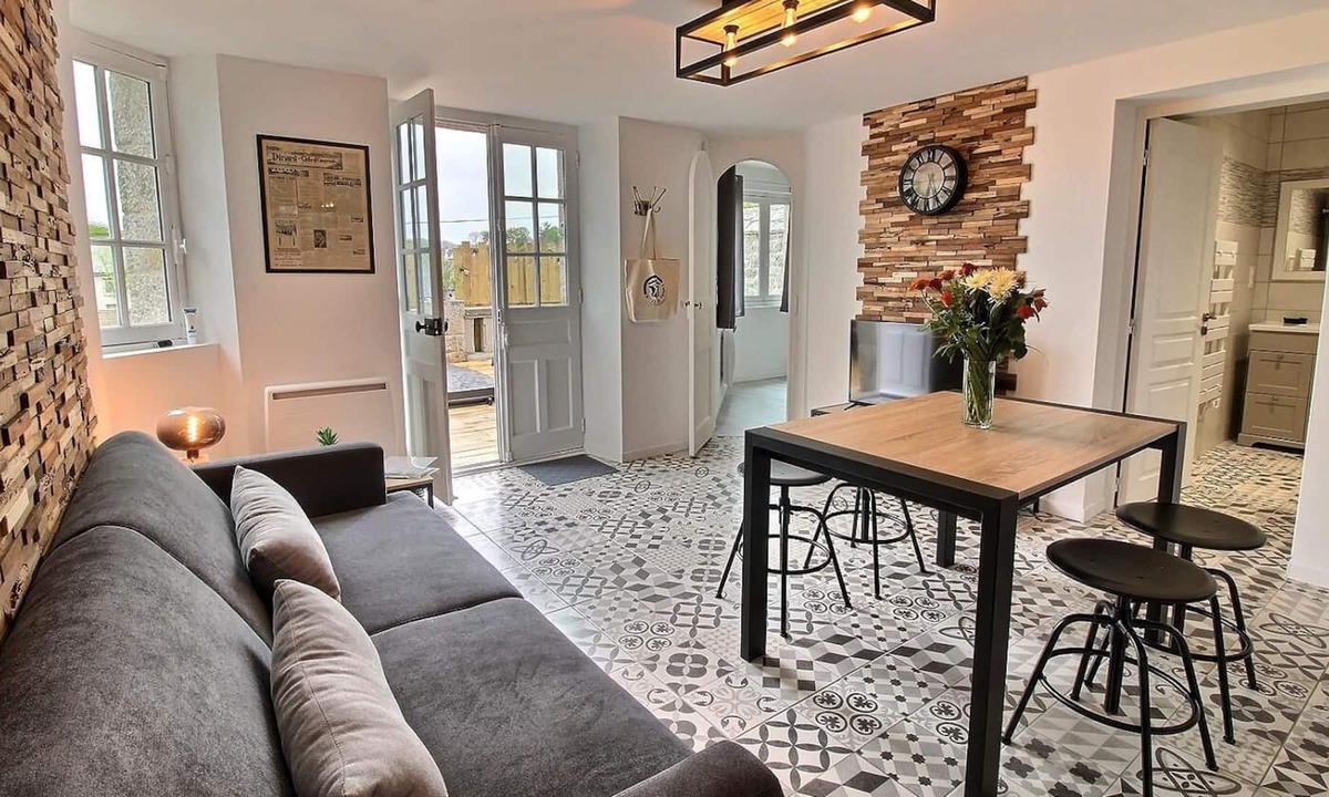 Dinan Villa | Roger Vercel's villa