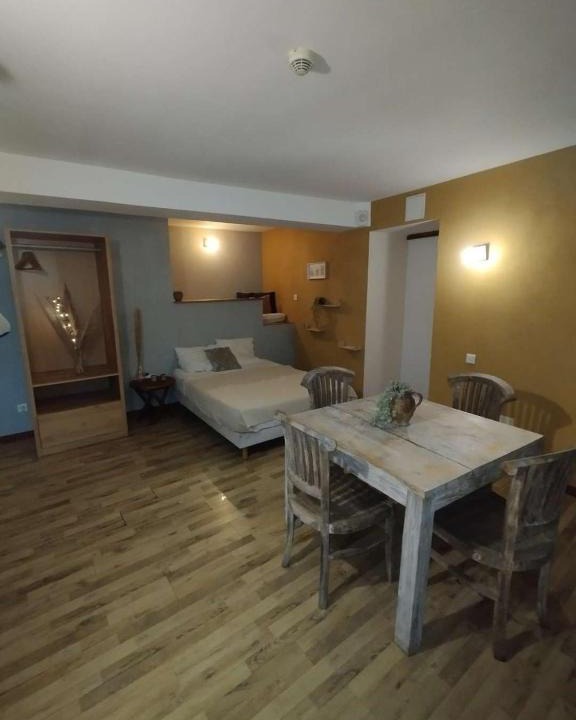 Rogny-les-Sept-Ecluses Apartment | Rogny L’aube des 7 écluses