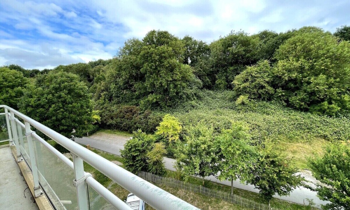 Veules-les-Roses Apartment | Roirand | Romantic Hideaway in Veules-les-Roses Beach on Foot