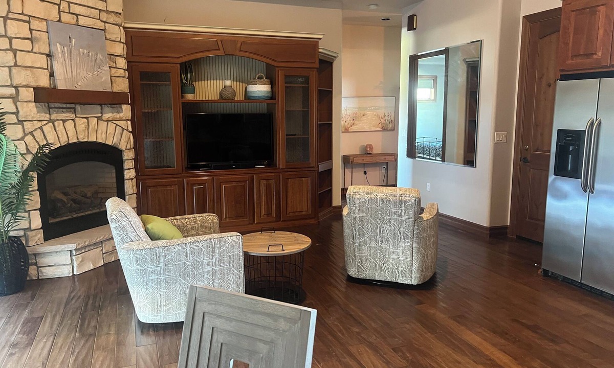 Tri-Cities House | Romanic Getaway! River Front Property with View of the Columbia River