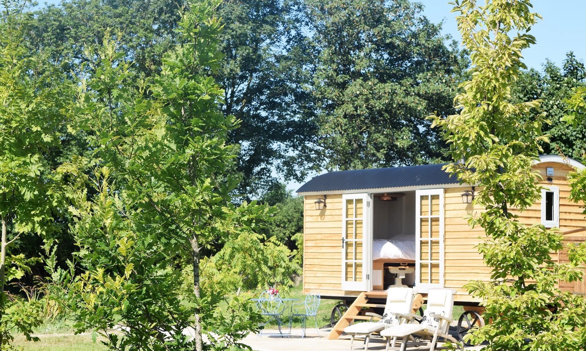 Wedmore Cabin | Romantic and peaceful in a stunning location