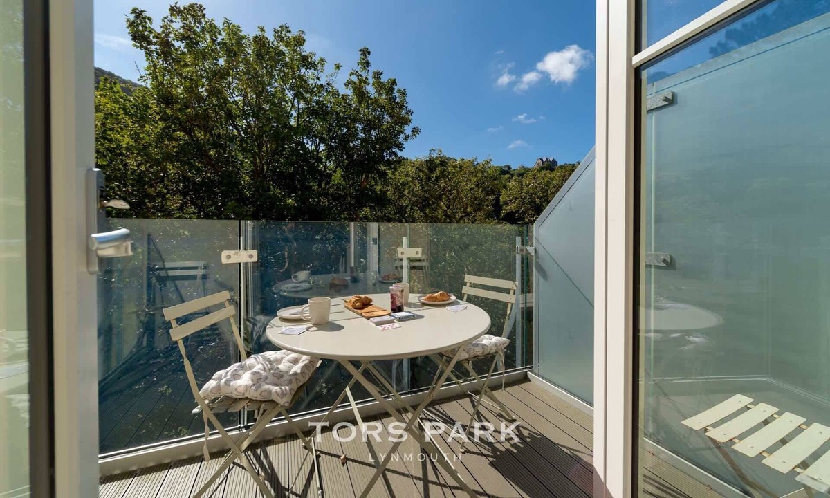 Lynmouth Apartment | Romantic Apartment with Balcony River Views | 1Bed