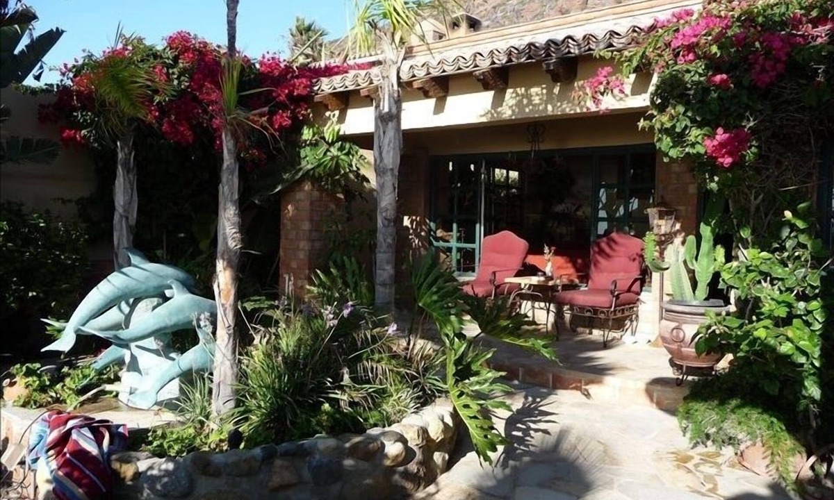 La Fonda House | Romantic beachfront