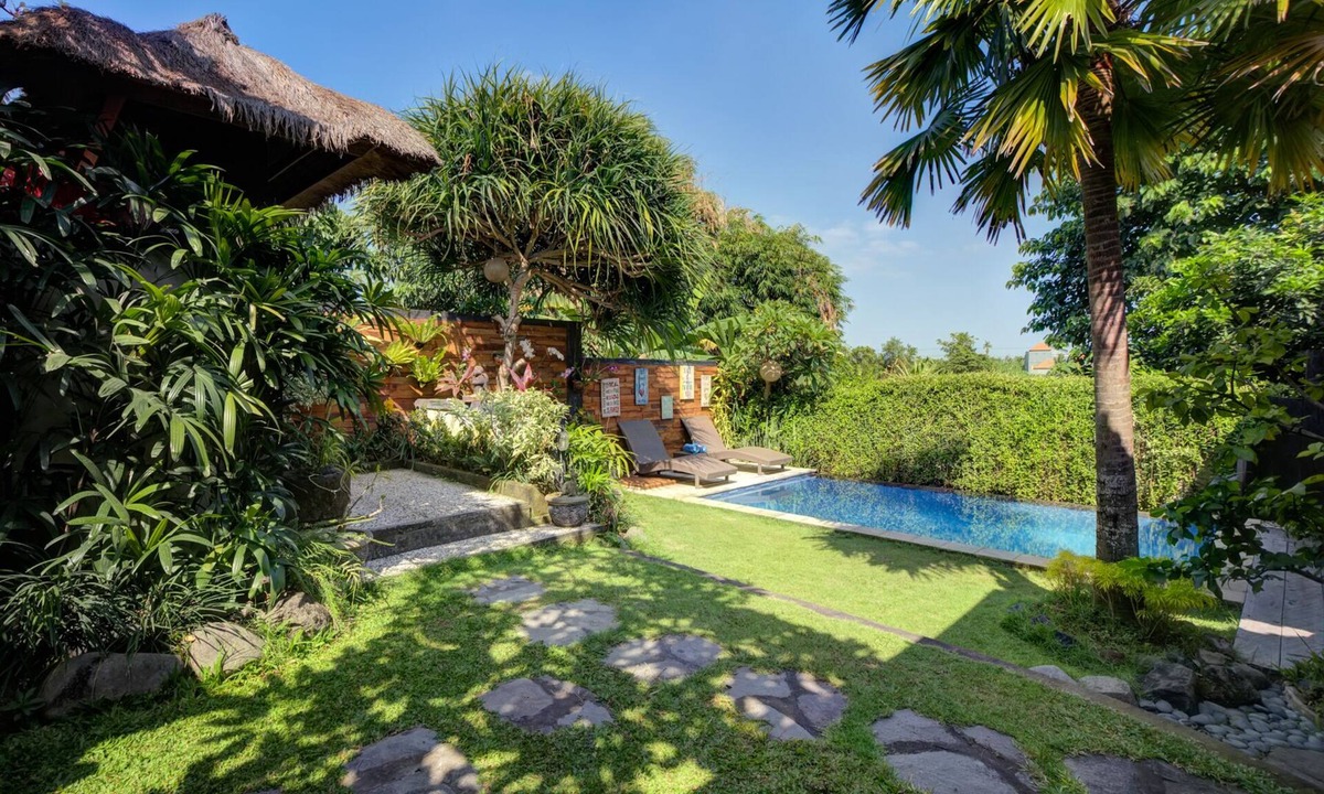 Tumbak Bayuh Villa | Romantic - Charming -Hideaway in bali local compound