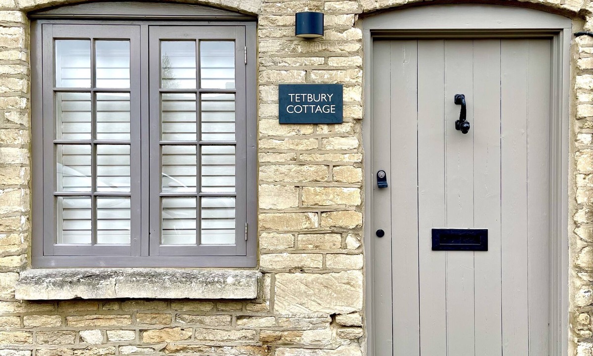 Tetbury Cottage | Romantic Cottage for Two in the Heart of Historic Tetbury