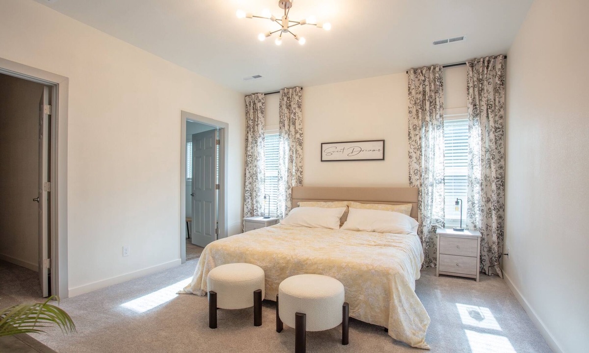 Midtown House | Romantic Farm House