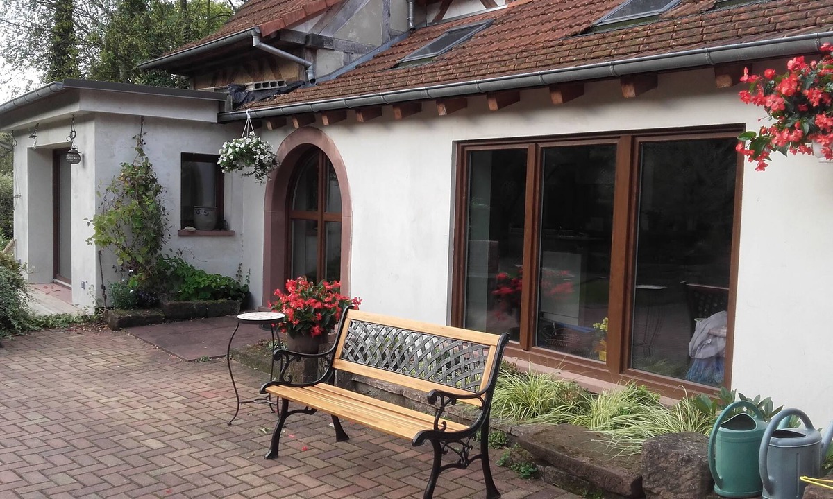 Langensoultzbach House | ROMANTIC GARDEN GITE