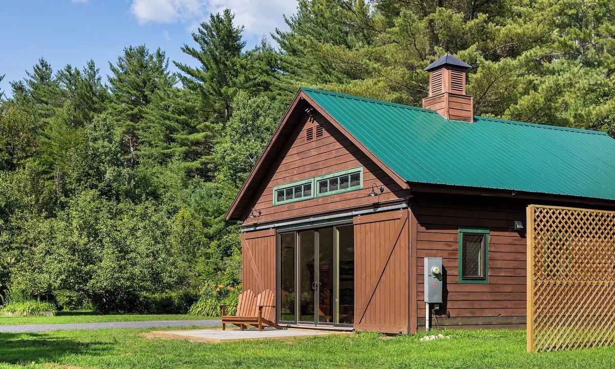 Upper Jay House | Romantic Getaway near Whiteface