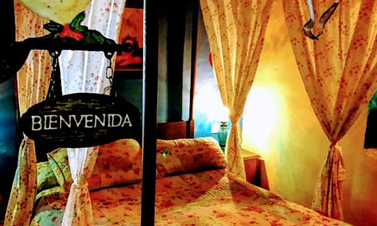 Valeria Other | Romantic getaway to Cuenca - La Quinta