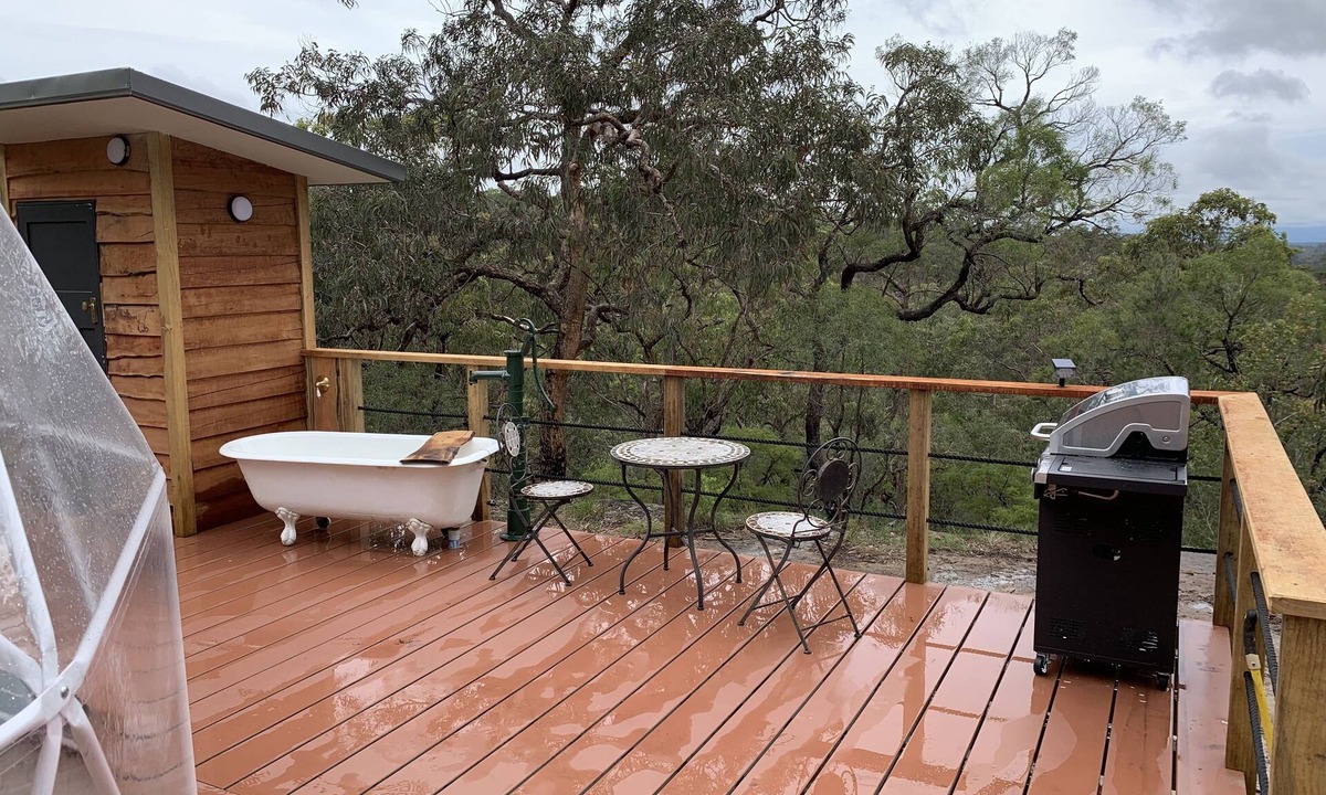 South Maroota Cabin | Romantic Hawkesbury River Get-A-Way