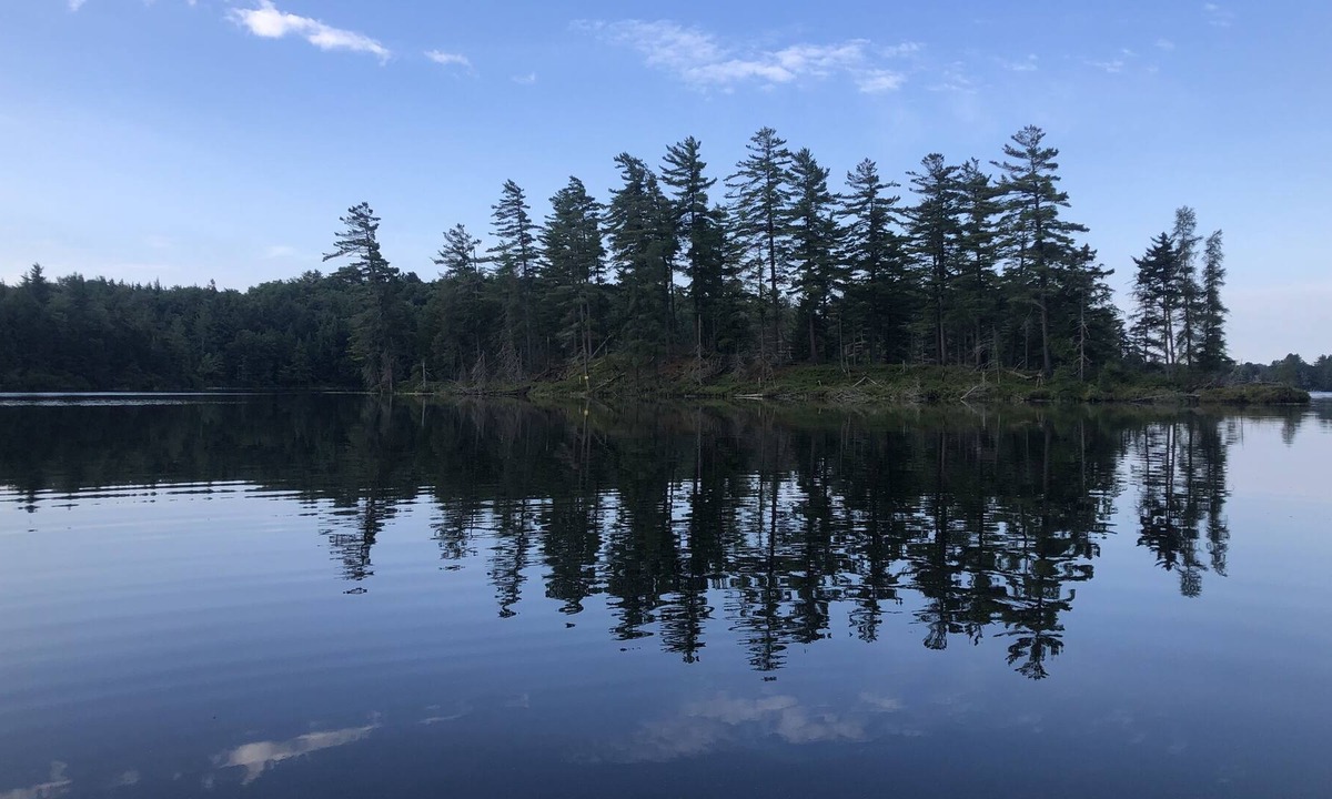 Cranberry Lake Cabin | Romantic Lakeside Dream Cabin