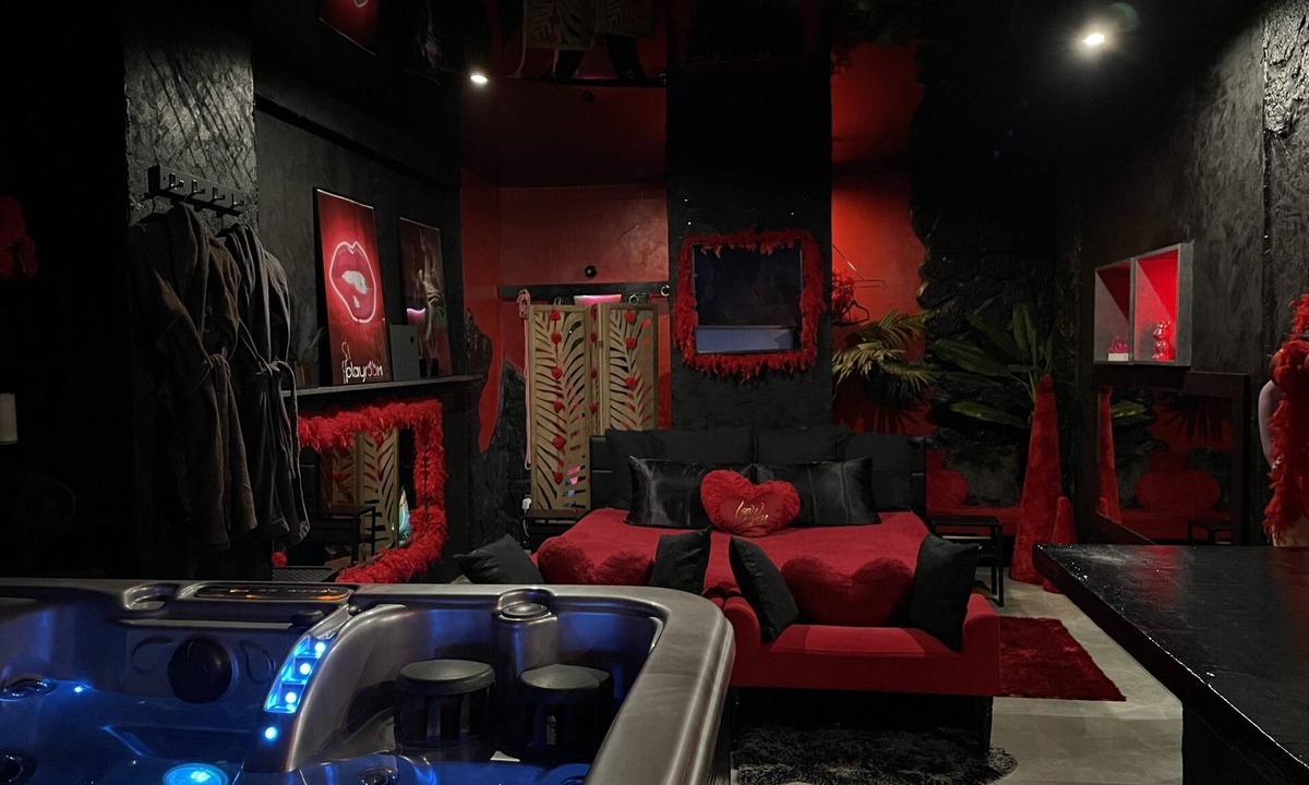 Quartier Exposition-Bajatiere Bed & Breakfast | Romantic Loft Hammam Private Spa Playroom