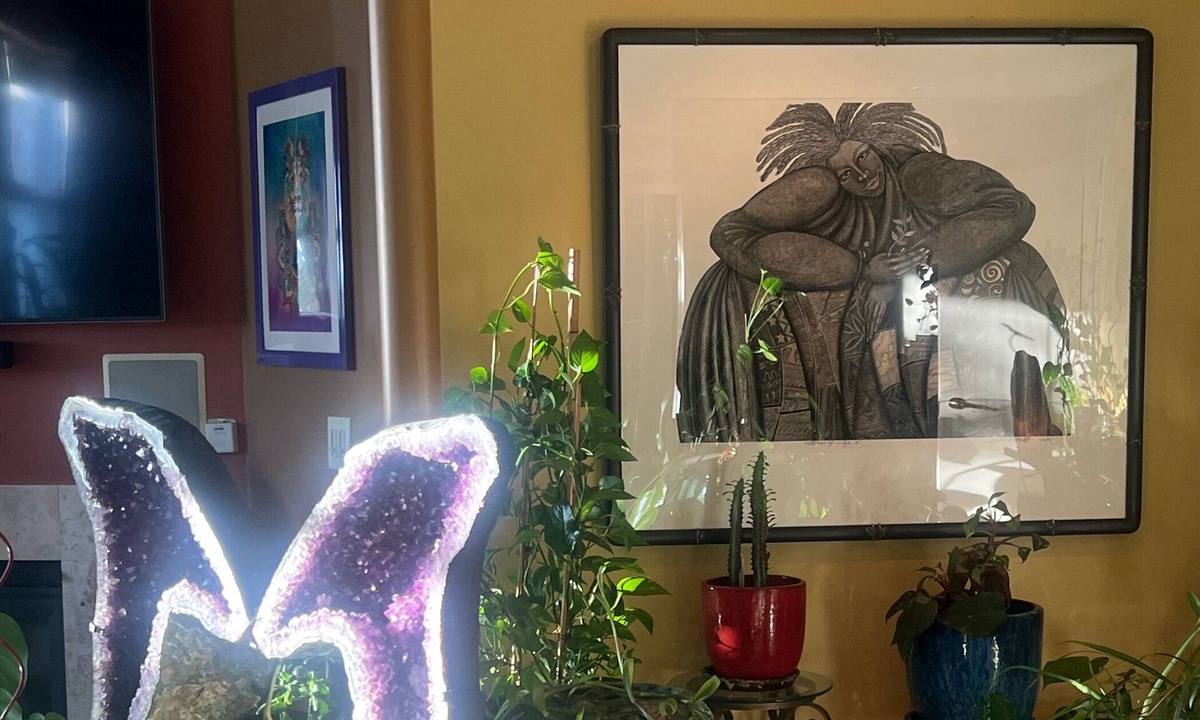 Emeryville Apartment | Romantic Plant filled studio Beautiful vibes! Spa Services Available