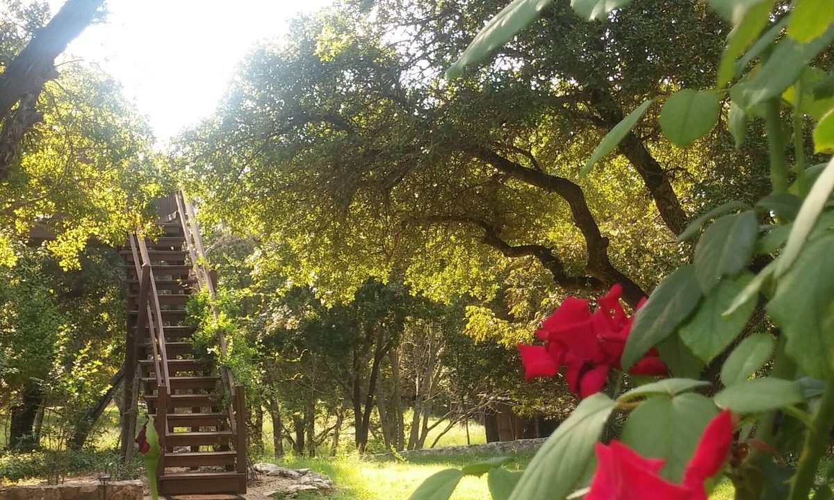 Blanco Apartment | Romantic & Secluded Hill Country setting