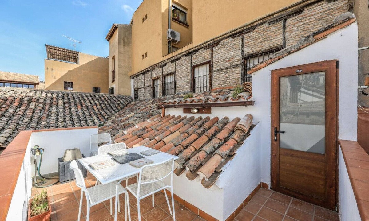 Toledo City Center House | Romantic Stay in the Heart of Toledo