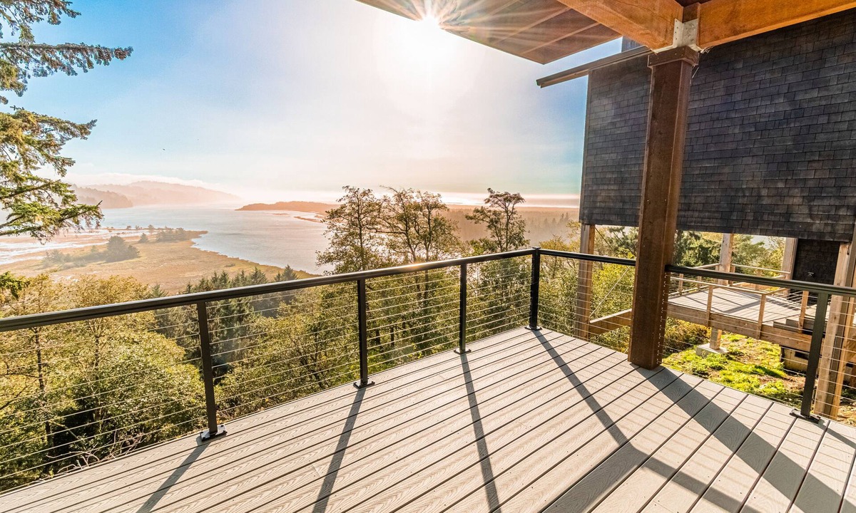 Pacific City Apartment | Romantic studio apartment with private deck, work space and incredible views!