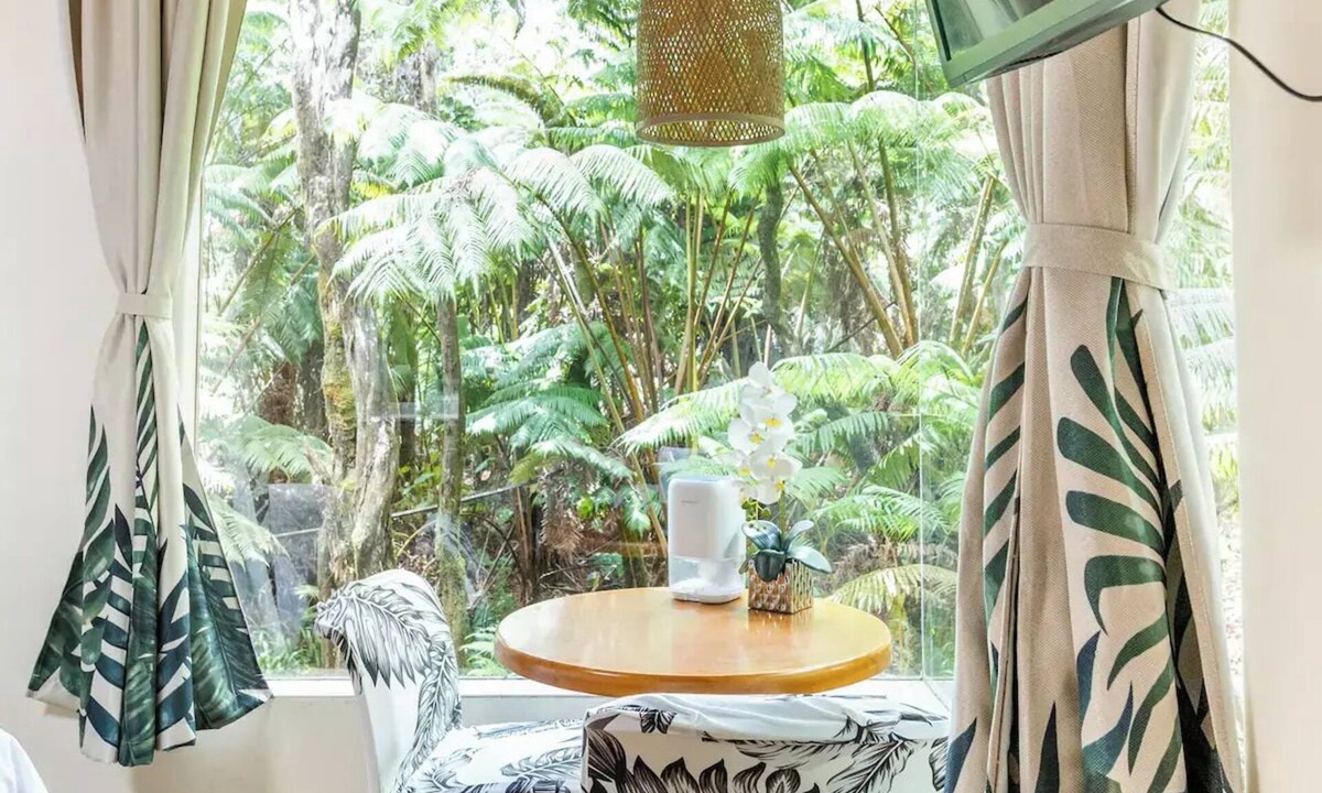 Volcano Cabin | Romantic Volcano Getaway with a Hot Tub