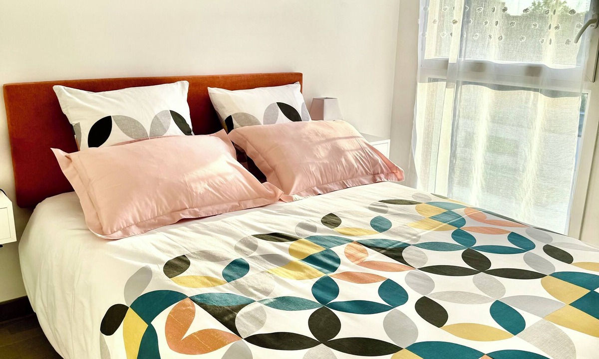 La Madeleine Apartment | ROMARIN GARES, F3 chic in a quiet area very close to Lille train stations