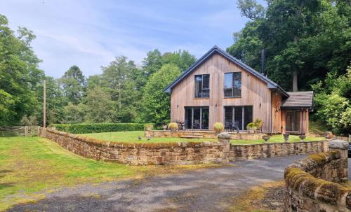 Hallington House | Romsey Lodge