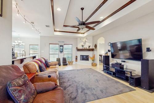 South Side House | Ron’s Retreat