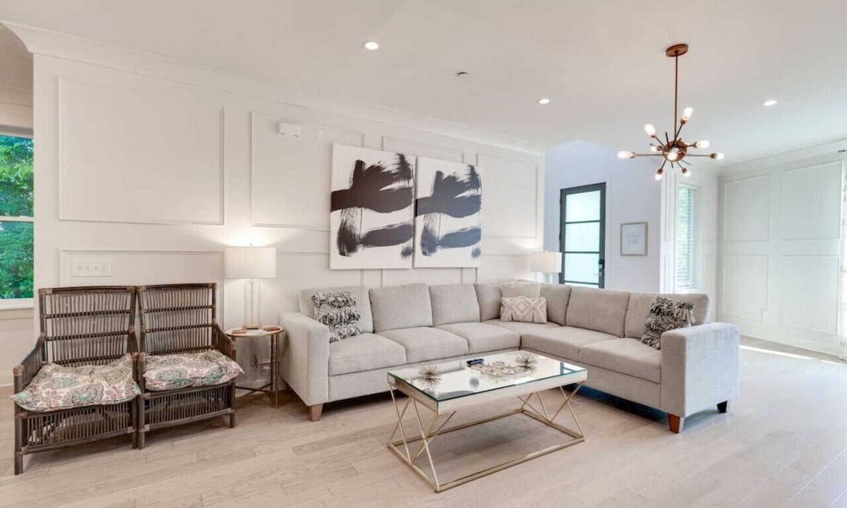 Edgehill House | Rooftop Fun! Walk to the Gulch/12st S nr Broadway!