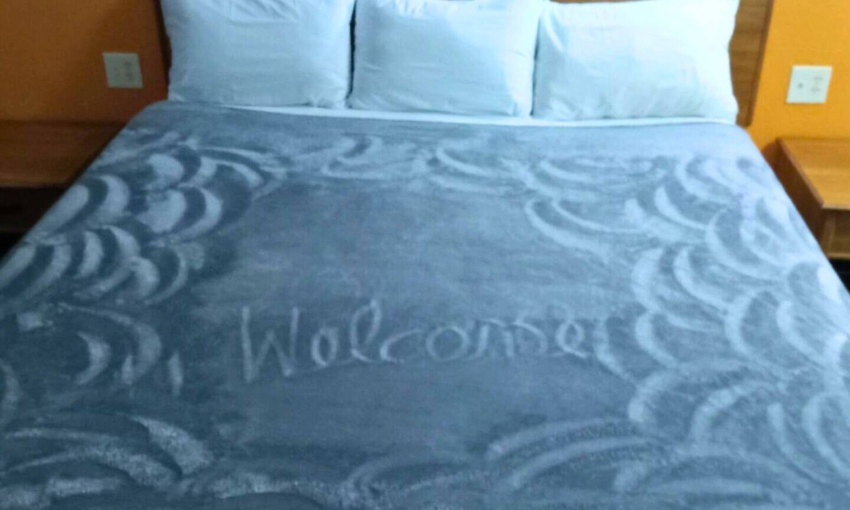 Livingston Apartment | Room 136 - King Bed Hotel Studio