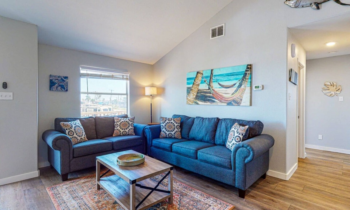 Leeward Sands House | Room for Boat, Pet Friendly, Close to Community Pool