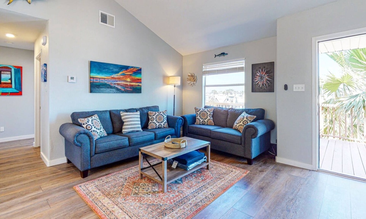 Leeward Sands House | Room for Boat, Pet Friendly, Close to Community Pool