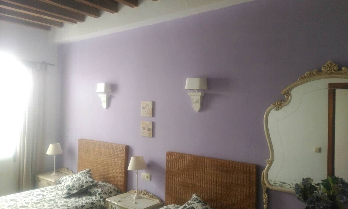Villarrubia de Santiago Apartment | Room 'Habitación 4' with Private Garden, Wi-Fi and Air Conditioning